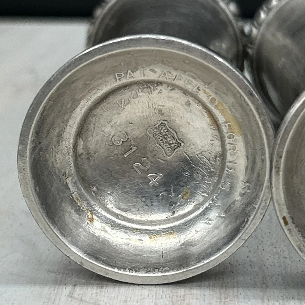 Vintage W.B. Mfg. Co. #3124 Salt & Pepper Set